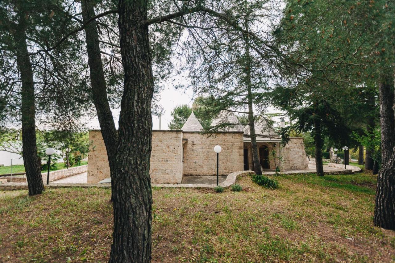 Trulli Pinnacoli Locorotondo Bagian luar foto