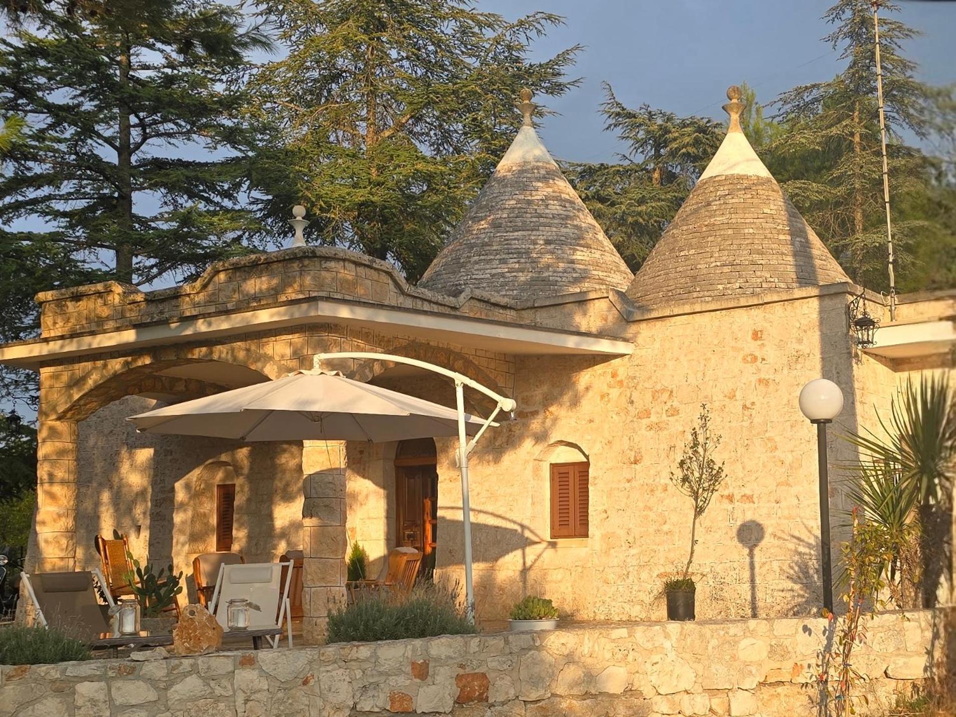Trulli Pinnacoli Locorotondo Bagian luar foto